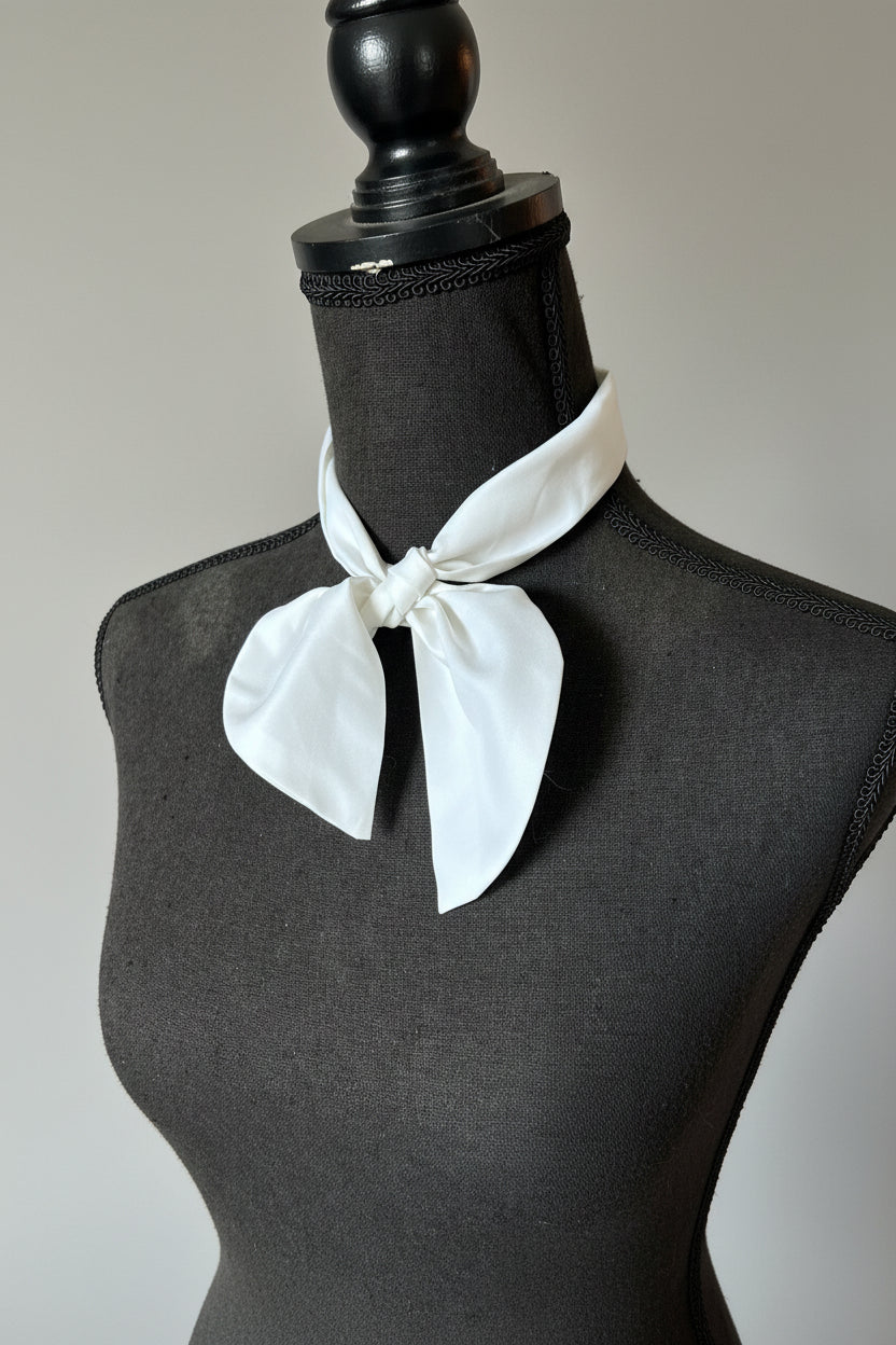 Youth White Quick Tie