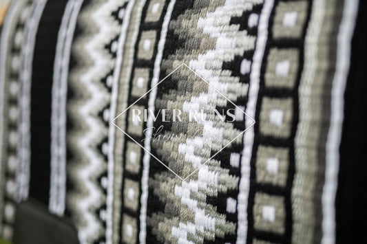 #1010 "The Classic" Show Pad