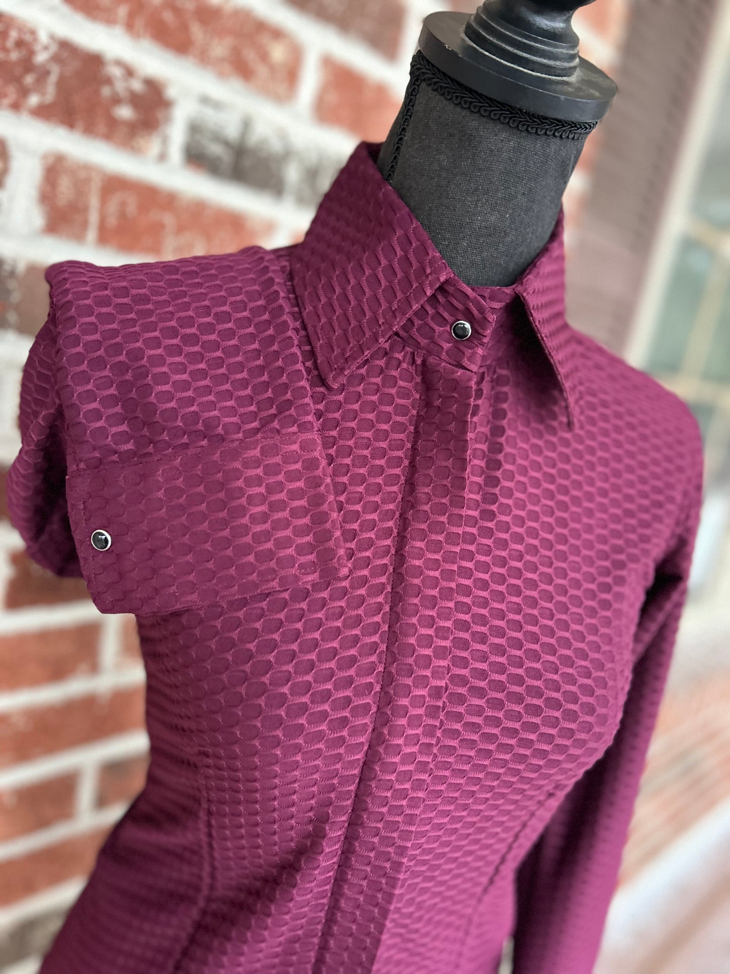 Wine Scalloped Show Shirt