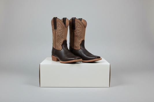 New - Girls Size 2 Youth Ariat Boots